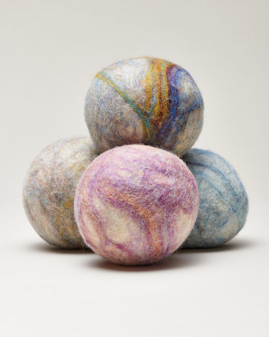 Dyer balls